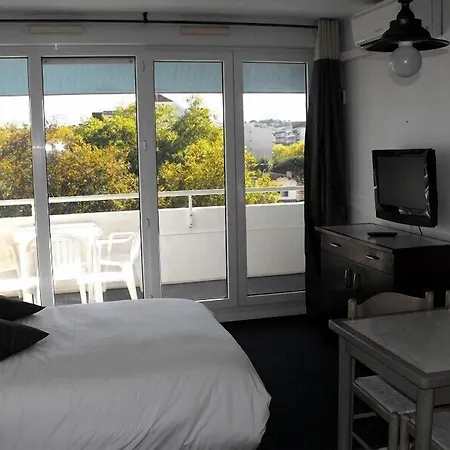 Le Trianon Apartahotel 3*