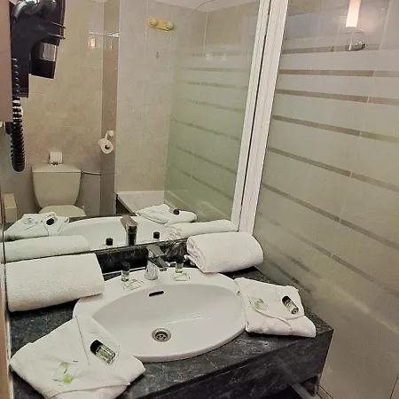 Le Trianon Apartahotel Arcachón