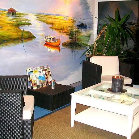 Le Trianon Αρασόν