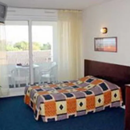 Le Trianon Apartahotel Arcachón