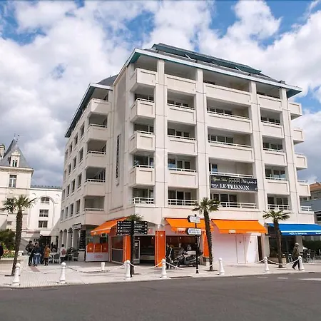 Le Trianon Ξενοδοχείο με διαμερίσματα 3*