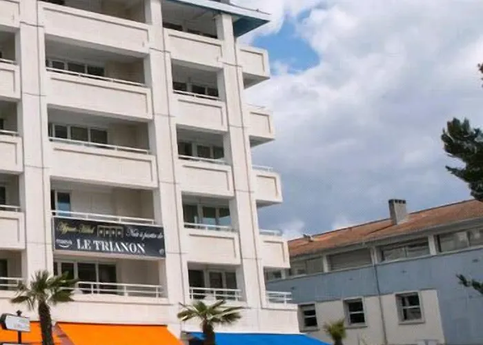 Apartmanhotel Le Trianon 3*