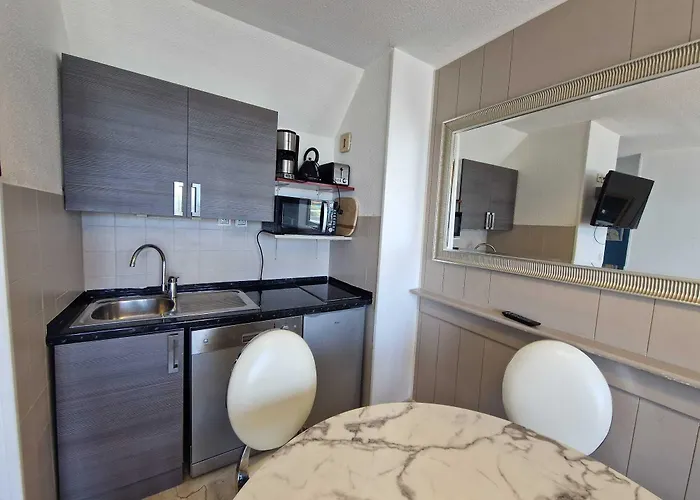 Le Trianon Apartmanhotel