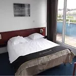 Le Trianon Ξενοδοχείο με διαμερίσματα 3*
