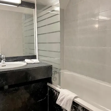 Appart-hôtel Le Trianon 3*