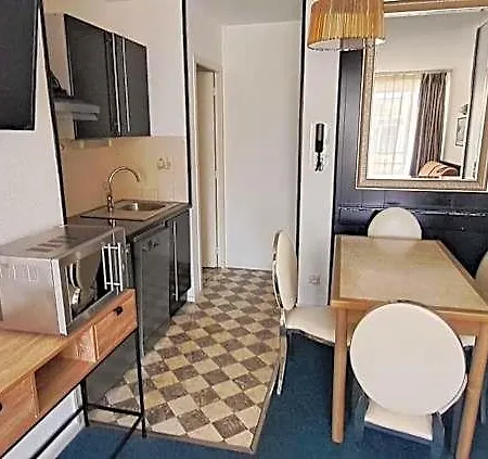 Appart-hôtel Le Trianon 3*