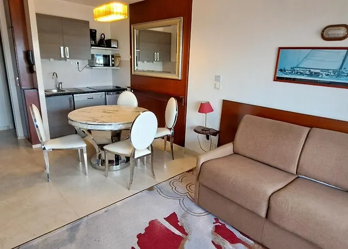 Apartahotel Le Trianon