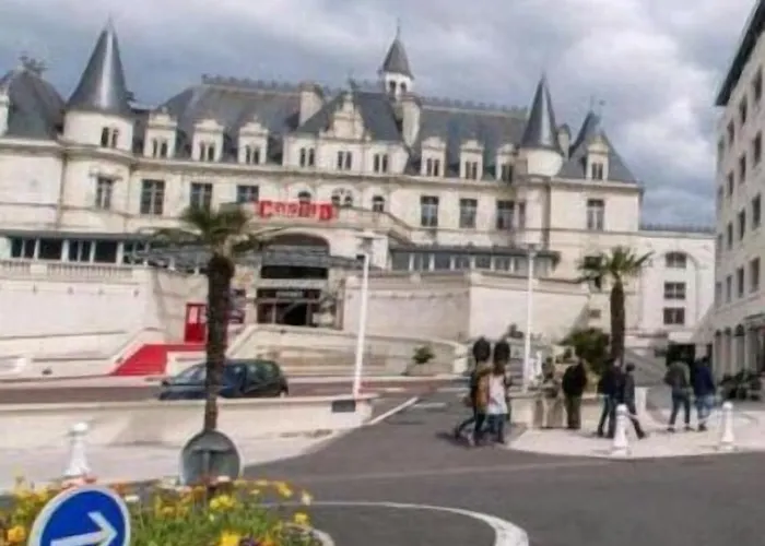 Le Trianon Apartahotel 3*