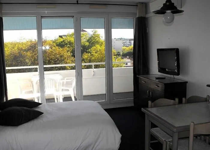 Apartahotel Le Trianon 3*