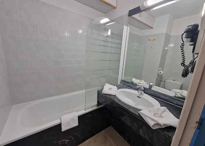 Le Trianon 3* 阿卡雄